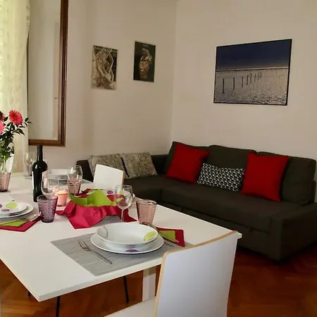 Apartment Isola Del Lido, Luminoso, Immerso Nel Verde, Per 5