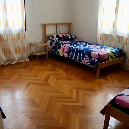 Daire Isola Del Lido, Luminoso, Immerso Nel Verde, Per 5 *