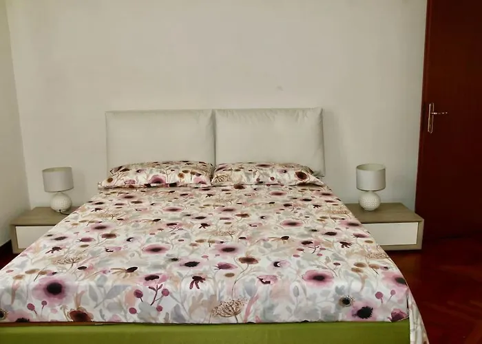 Apartamento Isola Del Lido, Luminoso, Immerso Nel Verde, Per 5