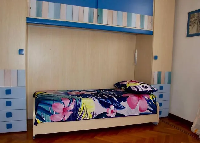 Apartamento Isola Del Lido, Luminoso, Immerso Nel Verde, Per 5